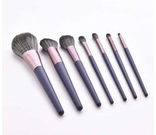 Load image into Gallery viewer, 7pcs Pruple Gecko Cosmetic Brush Set
